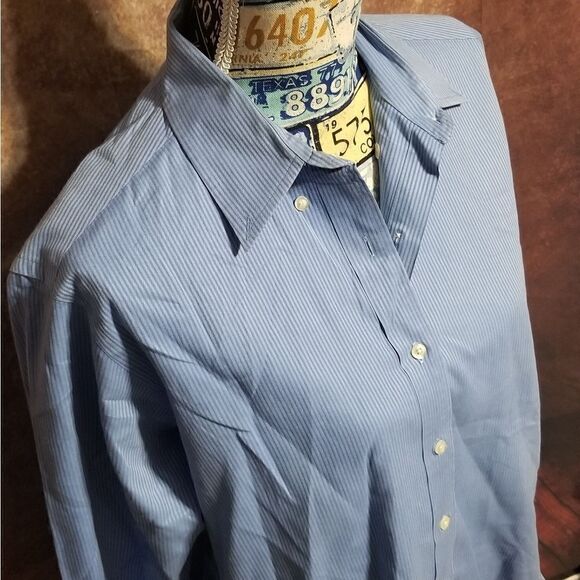 Brooks Brothers blue pinstripe collard shirt - Picture 3 of 6